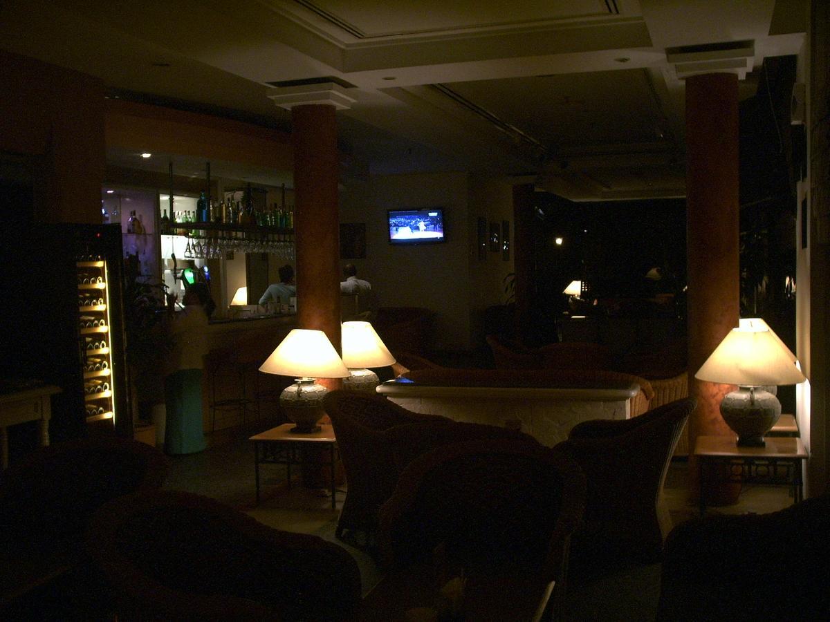 Costa Mahkota Aparthotel Malacca Buitenkant foto