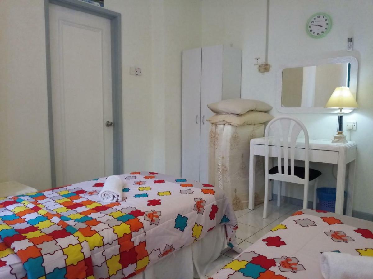 Costa Mahkota Aparthotel Malacca Buitenkant foto