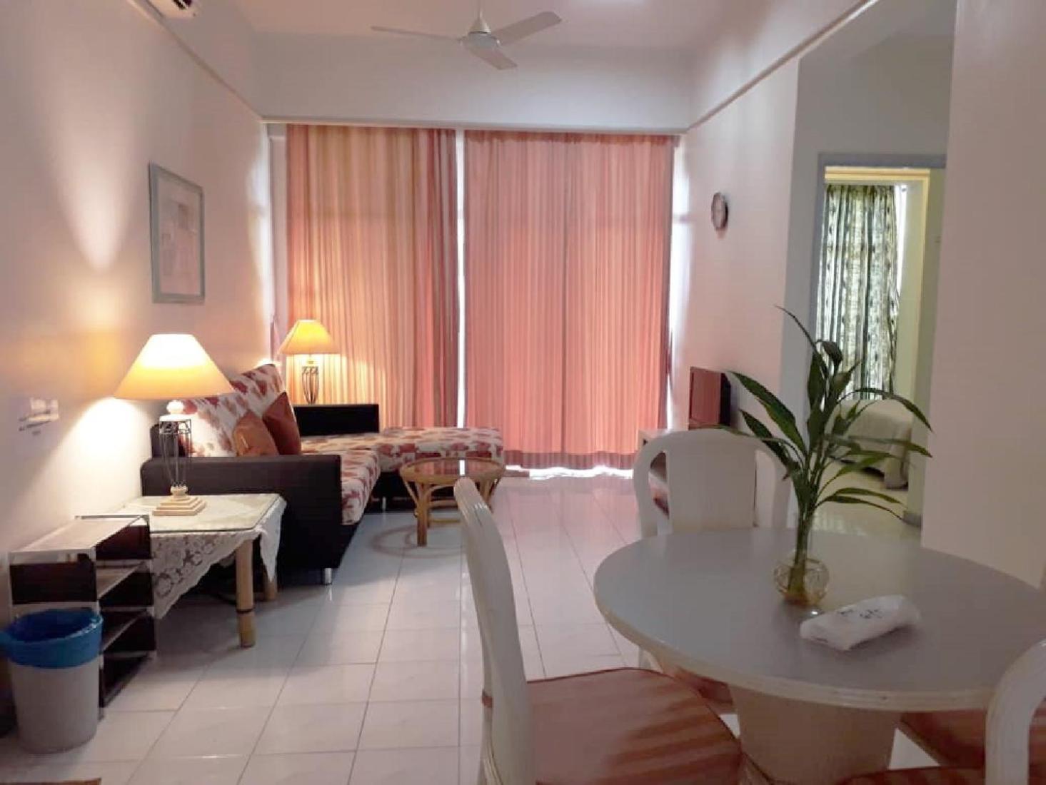 Costa Mahkota Aparthotel Malacca Buitenkant foto
